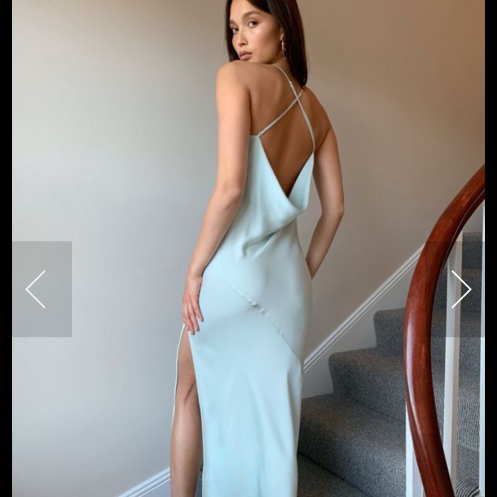 Aritzia wilfred Small silk forest green midi slit dress